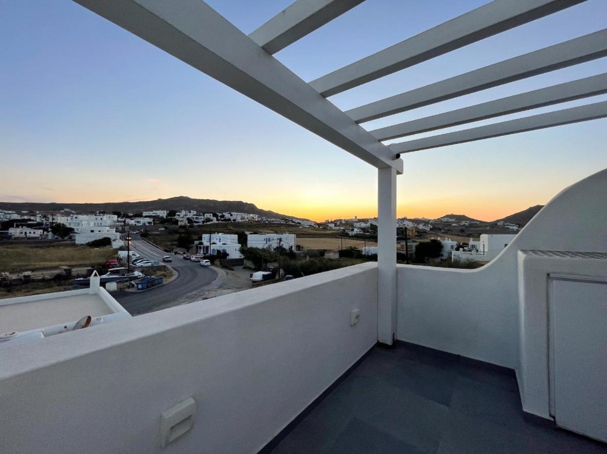 Mykonos Dot Apartments Ano Mera Bagian luar foto