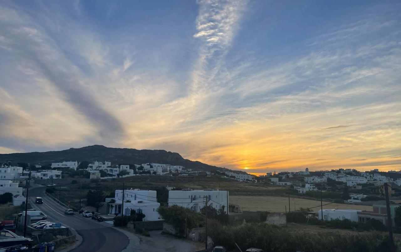 Mykonos Dot Apartments Ano Mera Bagian luar foto