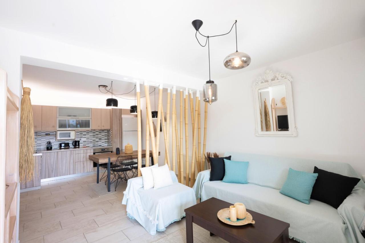 Mykonos Dot Apartments Ano Mera Bagian luar foto