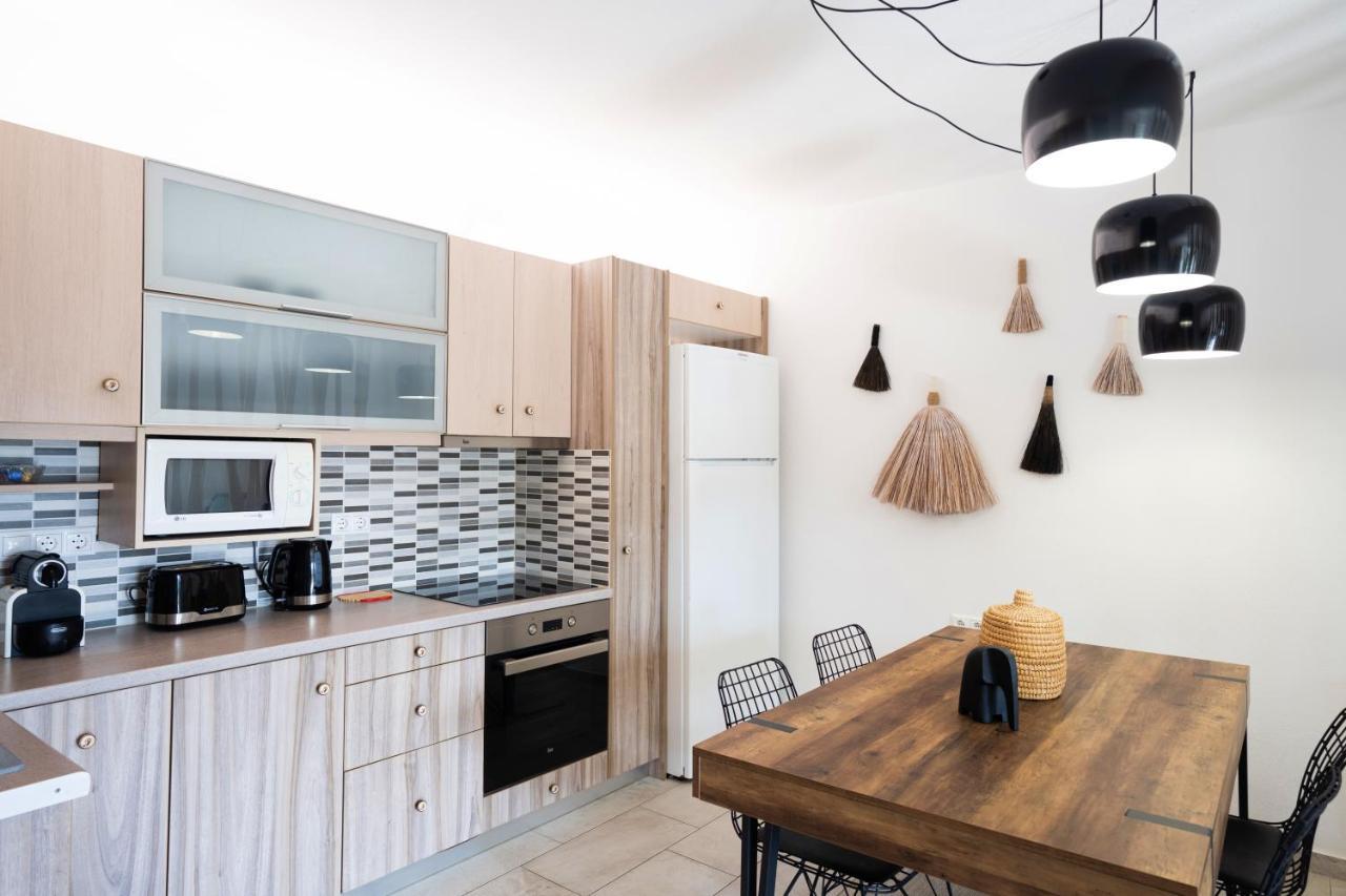 Mykonos Dot Apartments Ano Mera Bagian luar foto