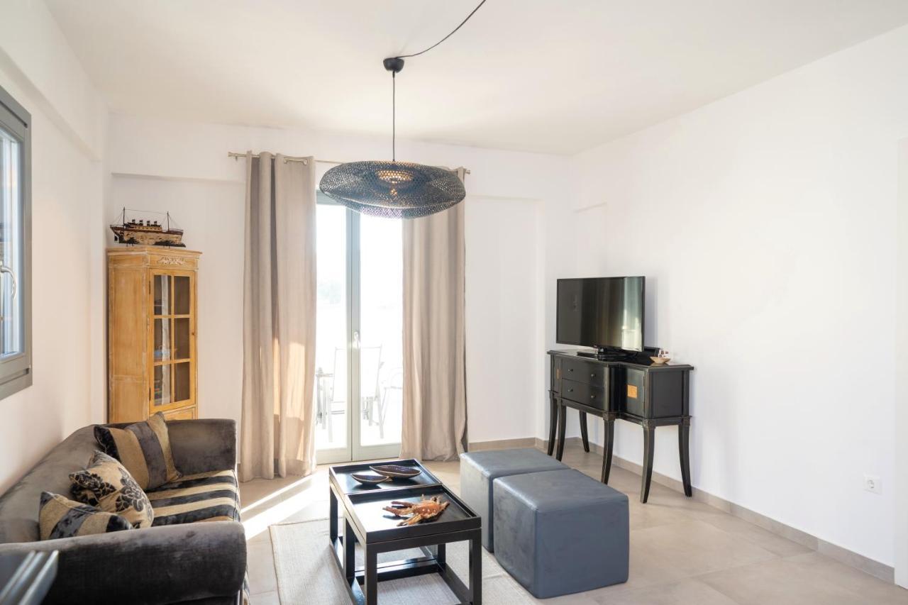 Mykonos Dot Apartments Ano Mera Bagian luar foto